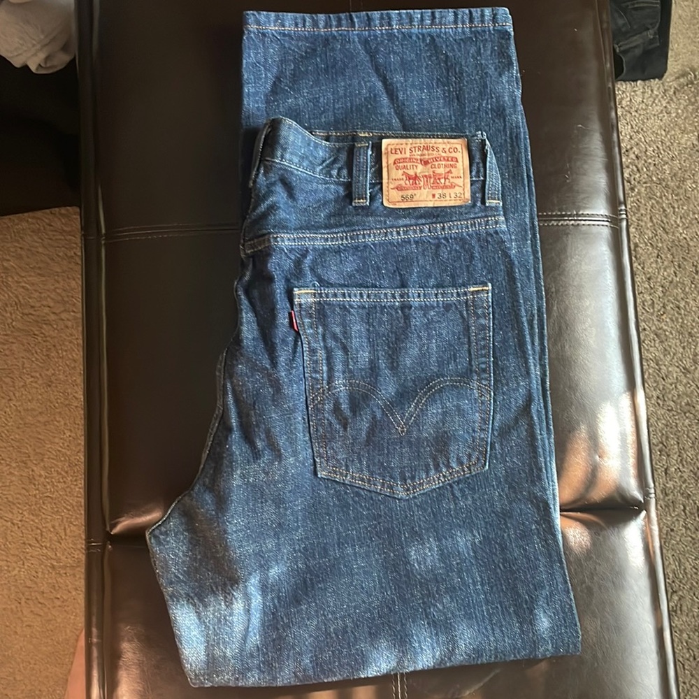 COPY - Levi  dark blue jeans